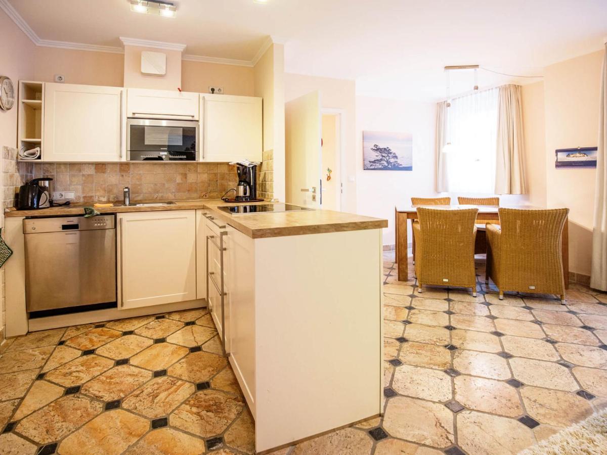 Strandvillen Binz - Ferienwohnung Mit 2 Schlafzimmern Und Balkon Sv-755 Luaran gambar